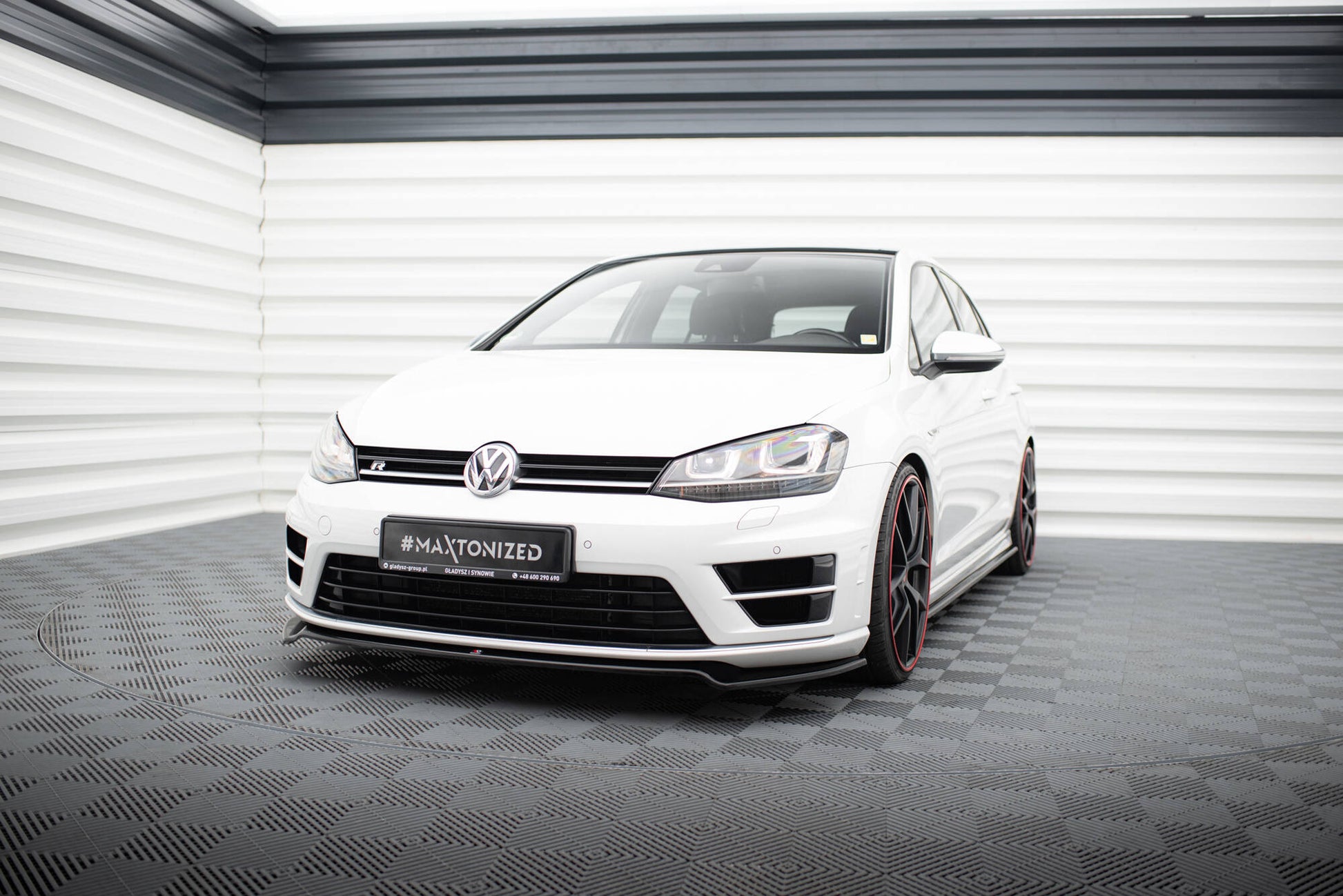 Front Ansatz V.2 für VW Golf 7 R / R-Line schwarz Hochglanz