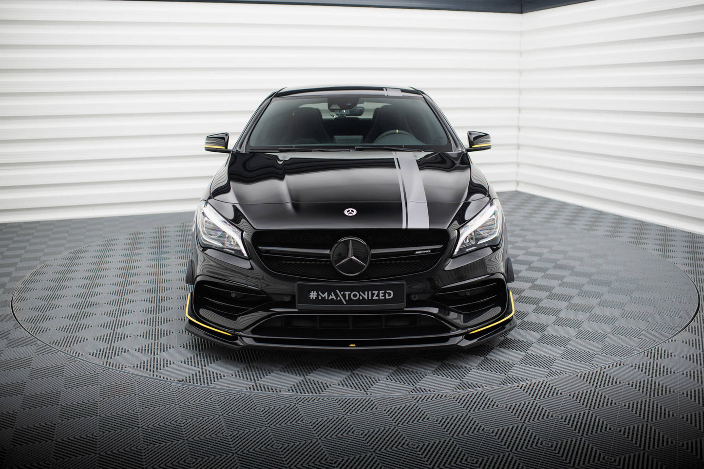 Front Ansatz V.4 für Mercedes-AMG CLA 45 Aero C117 Facelift schwarz Hochglanz