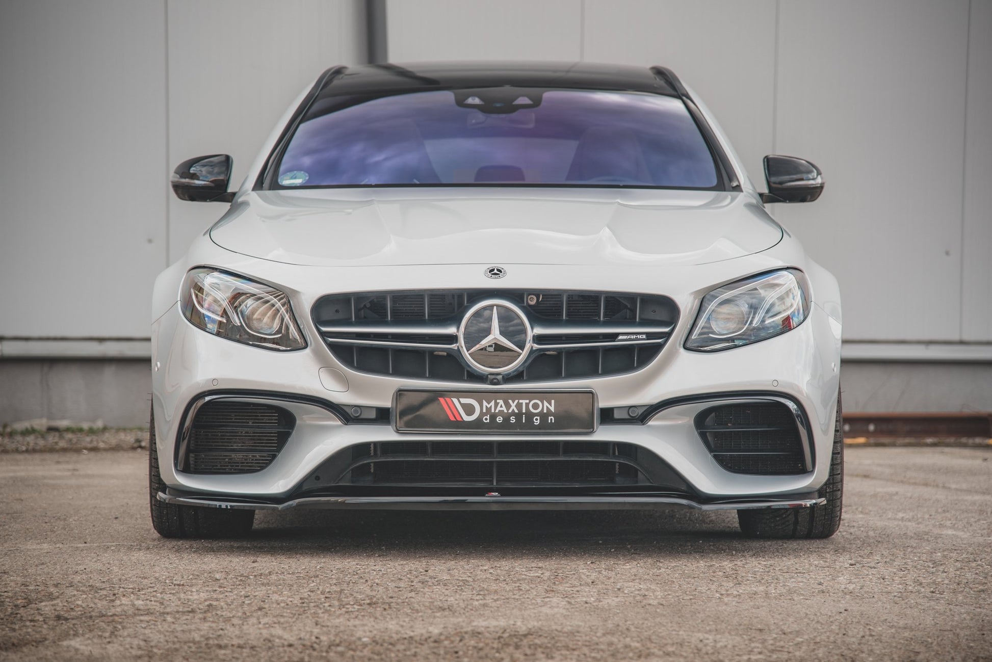 Front Ansatz V.1 für Mercedes-Benz E63 AMG Kombi/Limousine S213/W213 schwarz Hochglanz