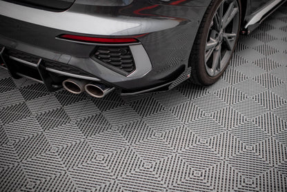 Street Pro Heck Ansatz Flaps Diffusor +Flaps für Audi S3 Limousine 8Y schwarz Hochglanz