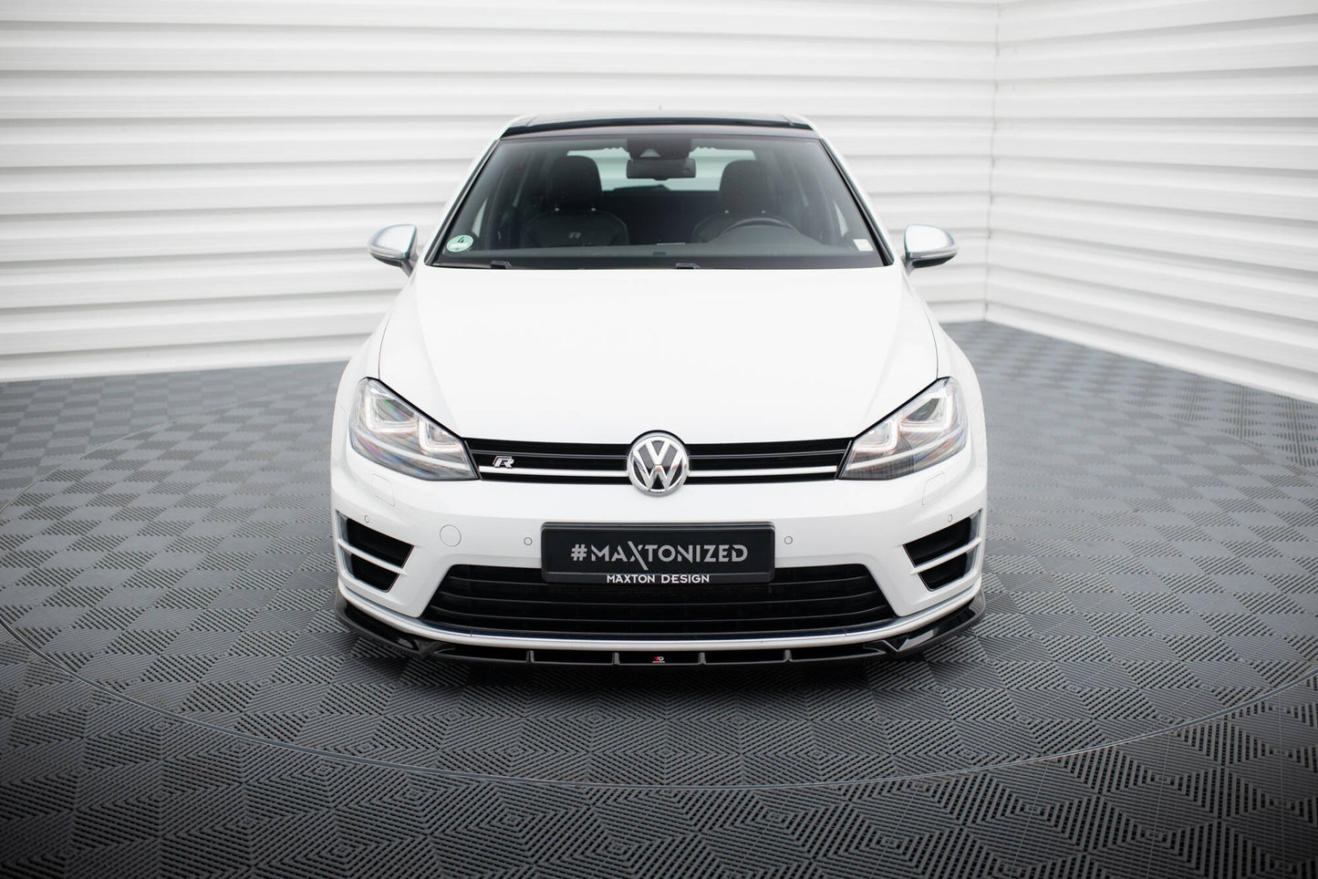Front Ansatz V.5 für VW Golf R / R-Line Mk7 schwarz Hochglanz