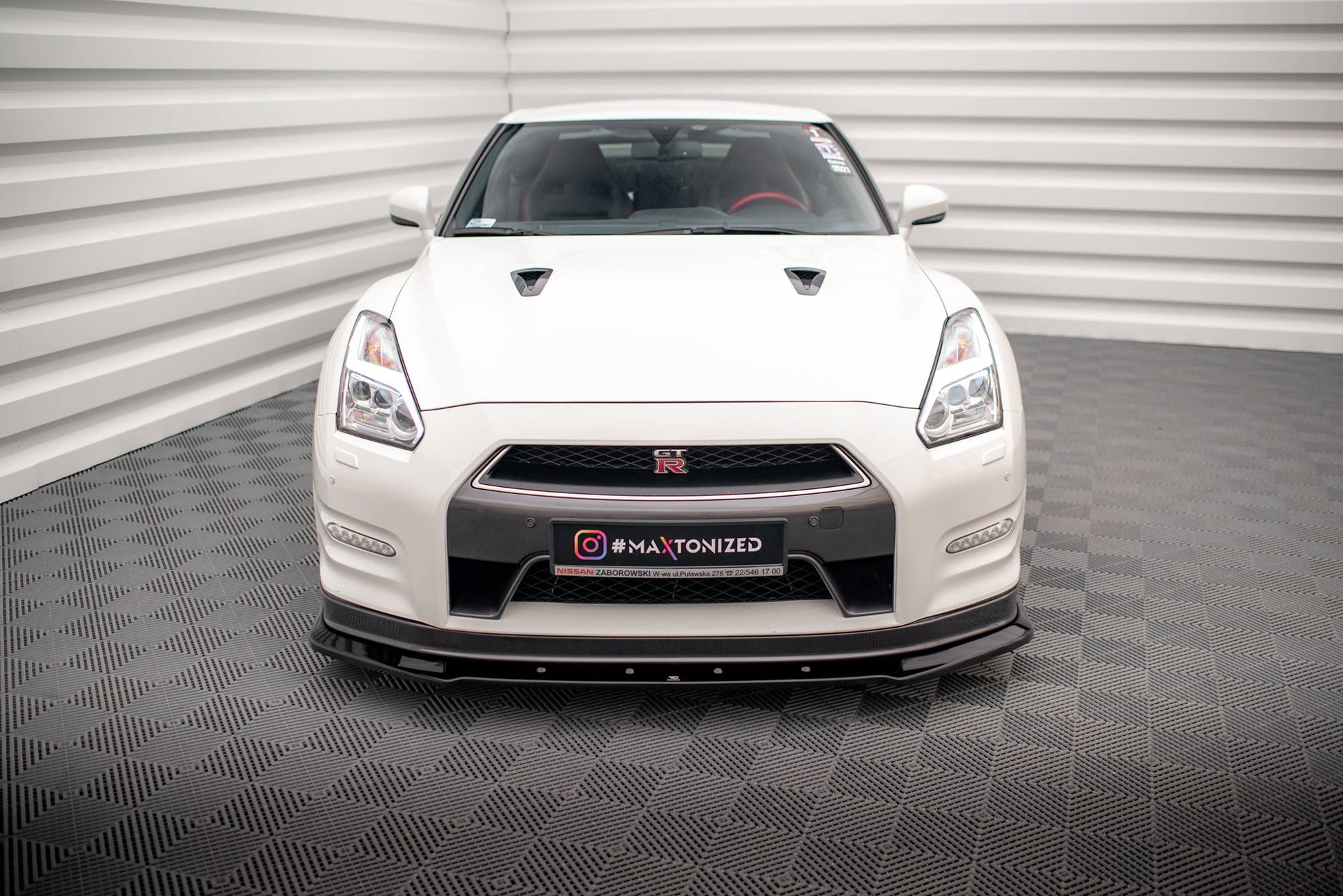 Front Ansatz für Nissan GTR R35 Facelift schwarz matt
