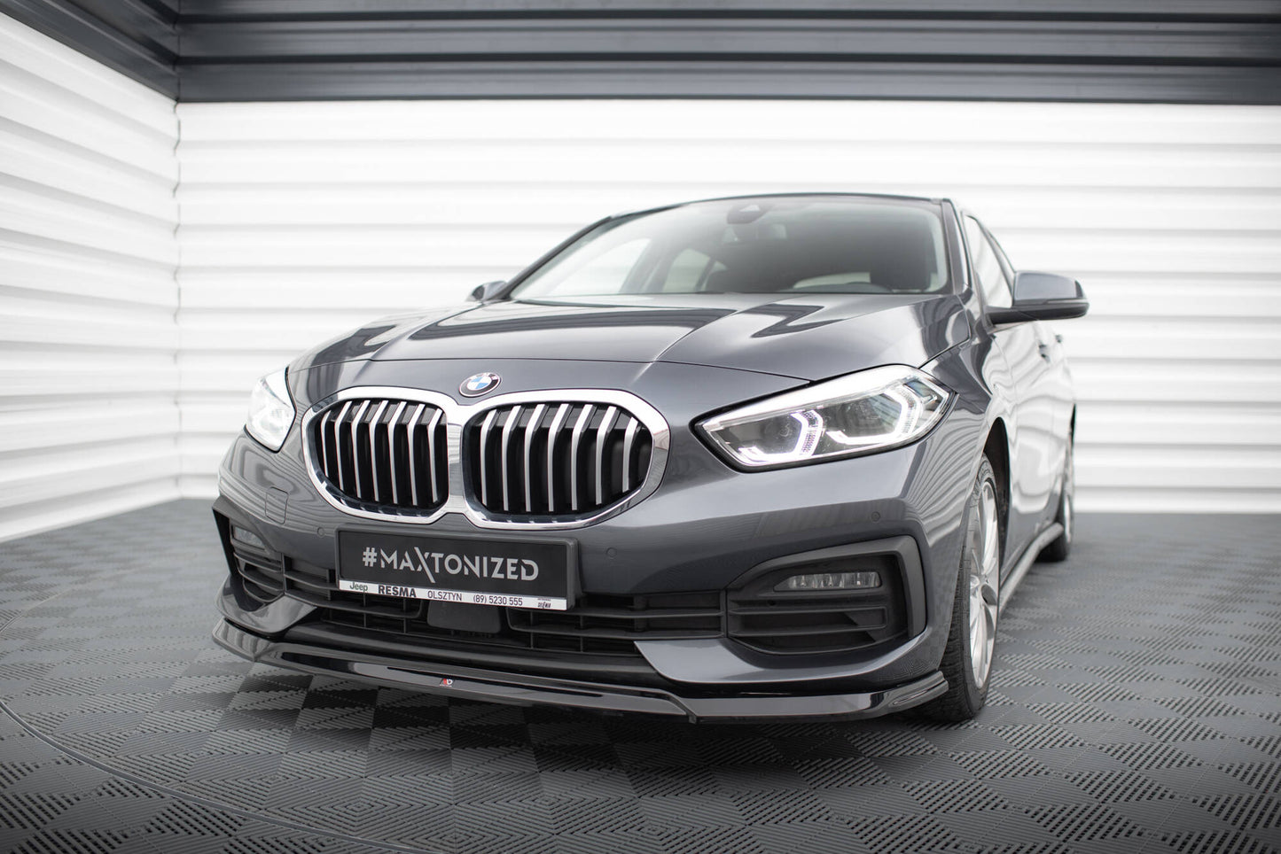 Front Ansatz V.2 für BMW 1er F40 schwarz Hochglanz