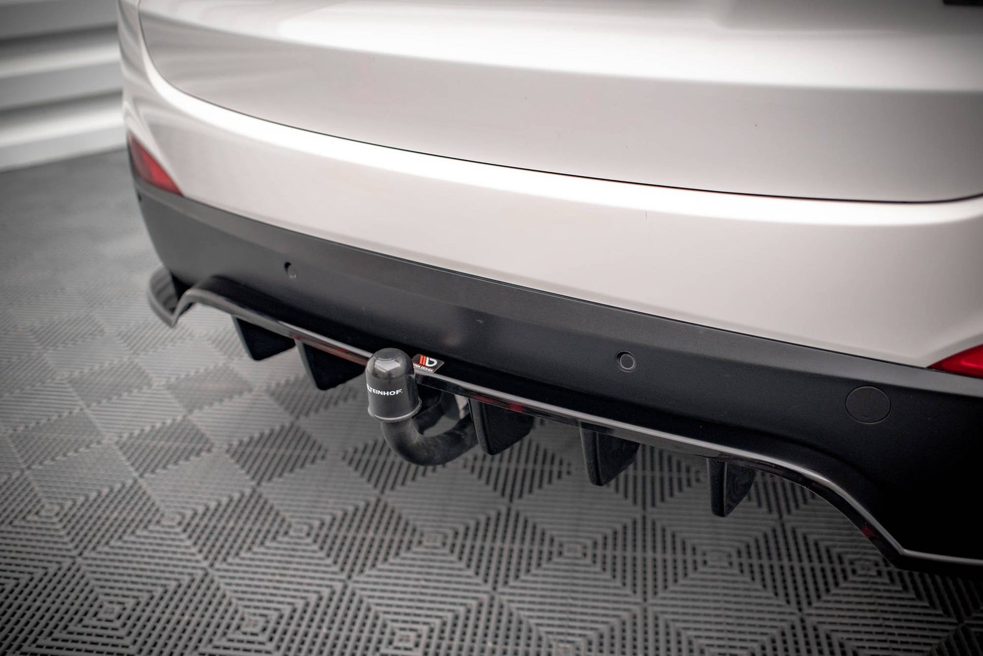 Mittlerer Cup Diffusor DTM Look Heck Ansatz für Hyundai ix35 Mk1 schwarz Hochglanz