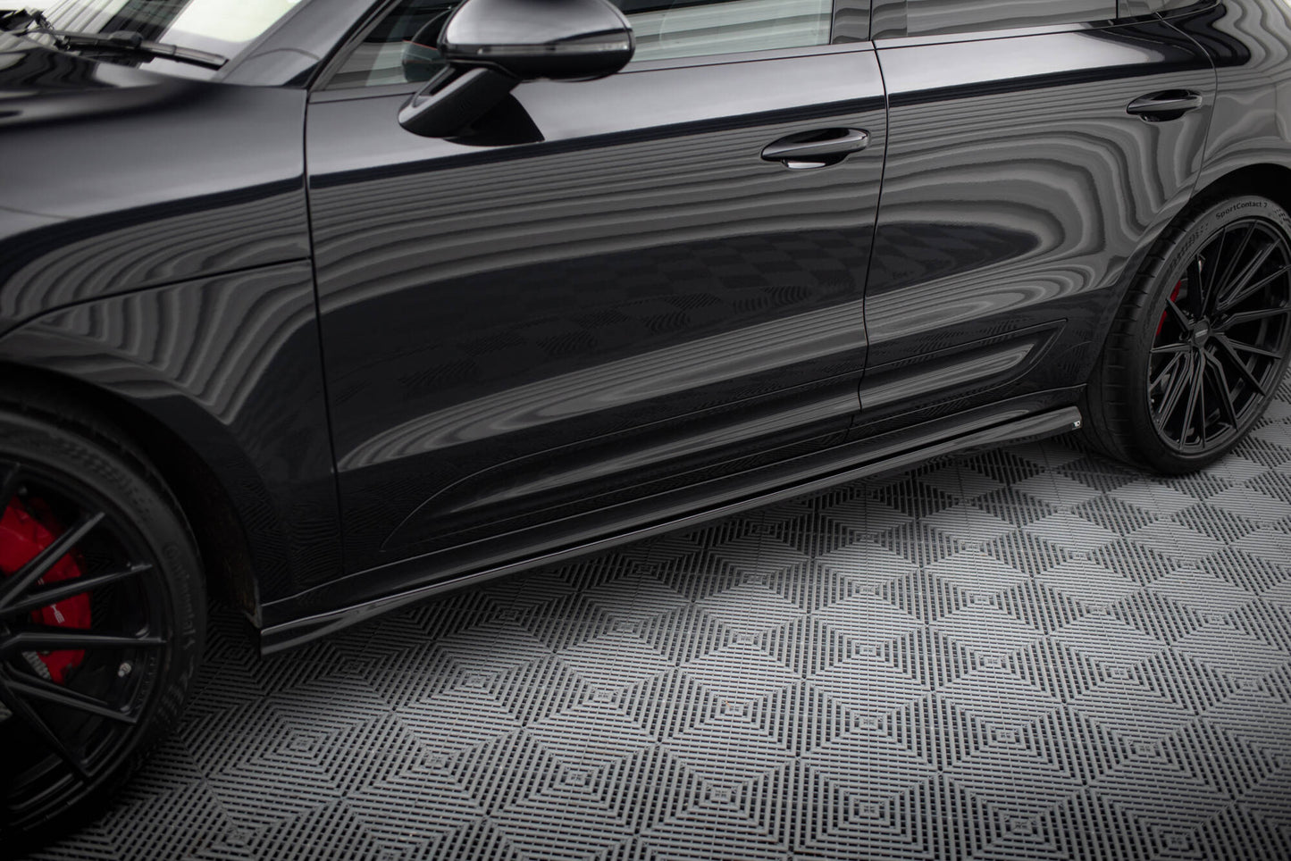 Seitenschweller Ansatz für Porsche Macan T / GTS Mk1 Facelift 2   schwarz Hochglanz