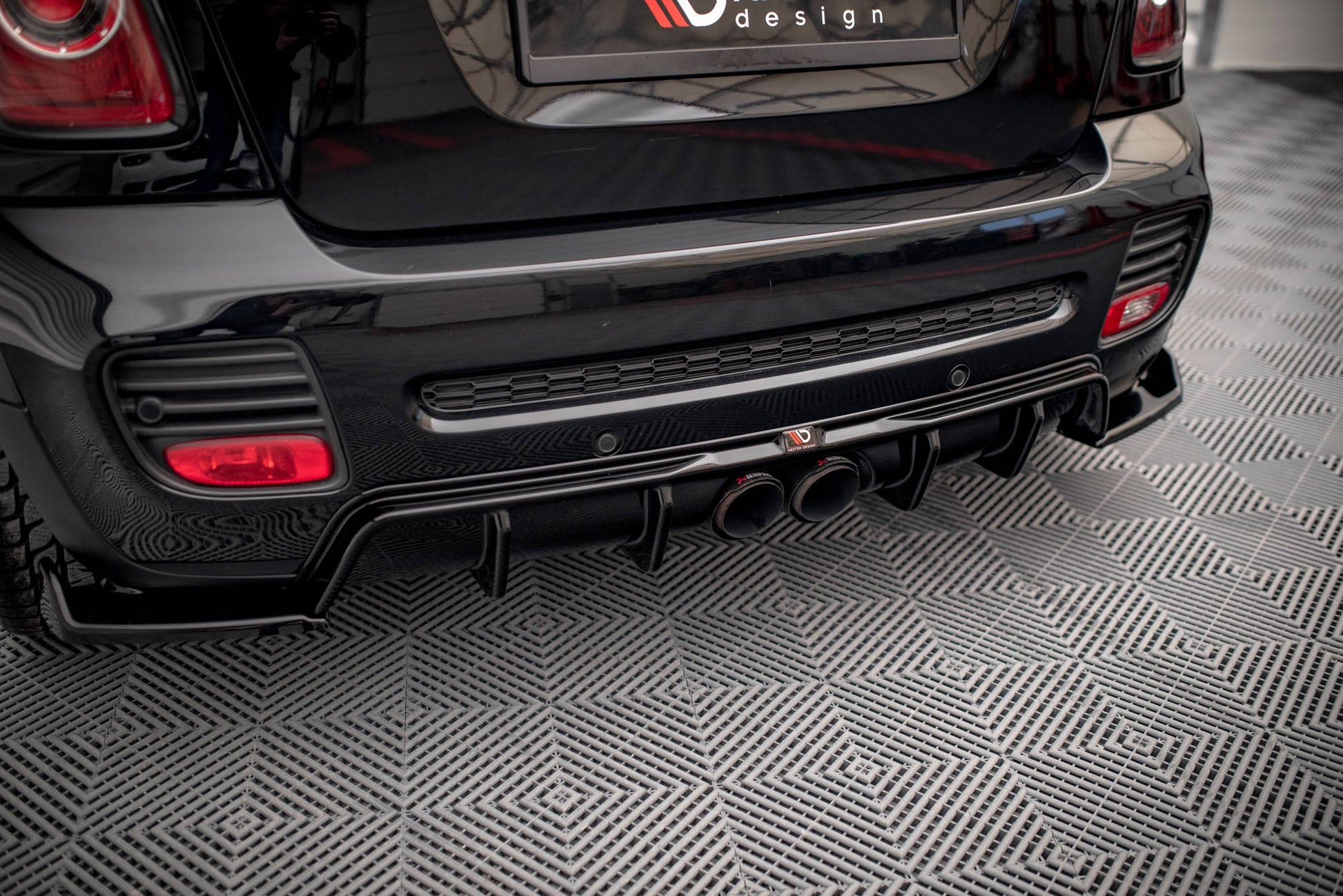 Diffusor Heck Ansatz für Mini Cooper John Cooper Works R56 schwarz Hochglanz