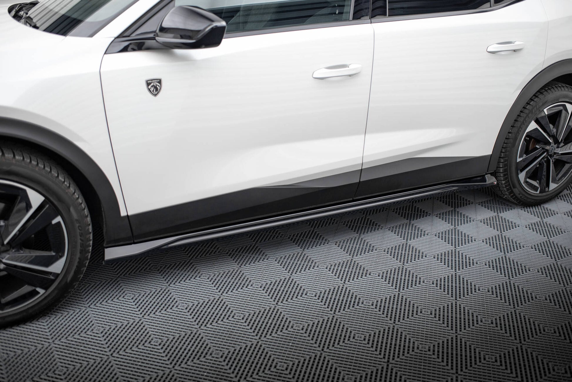 Seitenschweller Ansatz für Peugeot 408 Mk1 schwarz Hochglanz