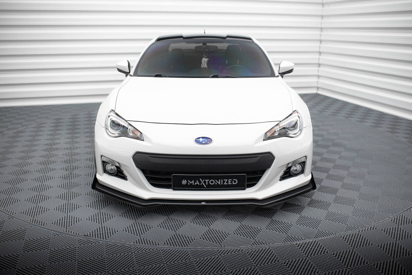 Street Pro Front Ansatz für + Flaps für V.1 + Flaps Subaru BRZ Mk1  schwarz Hochglanz