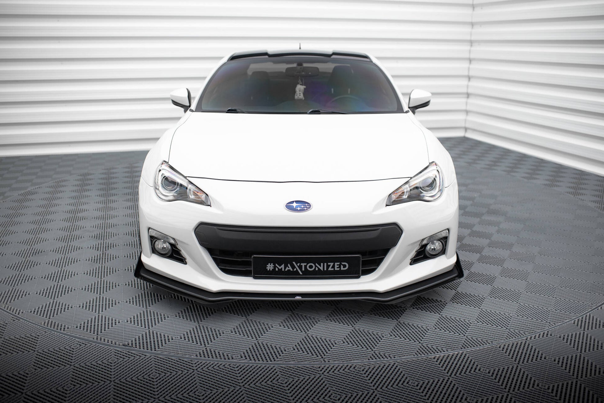 Street Pro Front Ansatz für + Flaps für V.1 + Flaps Subaru BRZ Mk1  schwarz Hochglanz