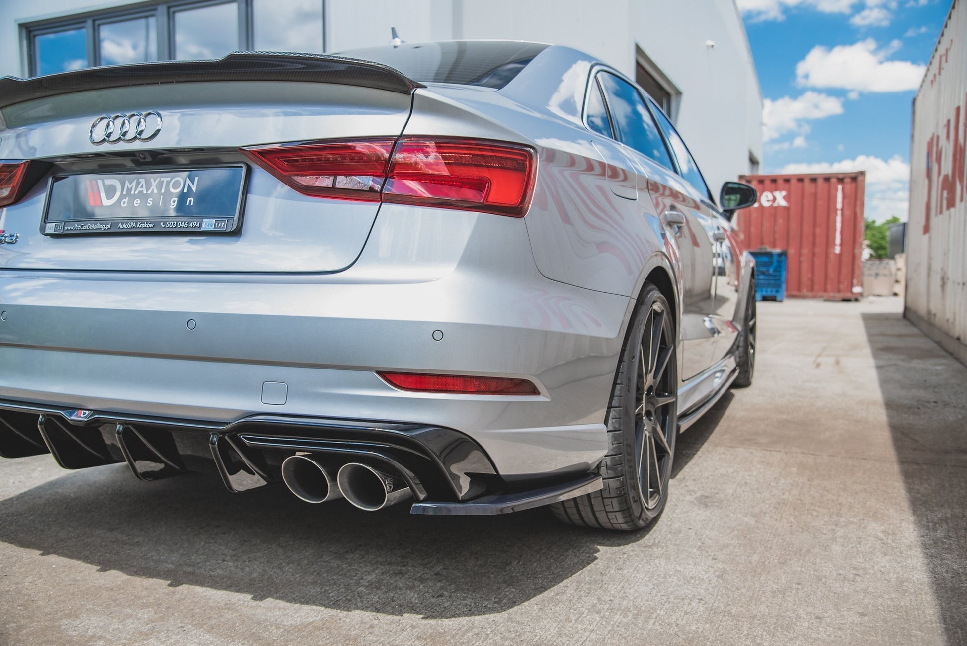 Heck Ansatz Flaps Diffusor V.2 für Audi S3 Limousine 8V Facelift schwarz Hochglanz