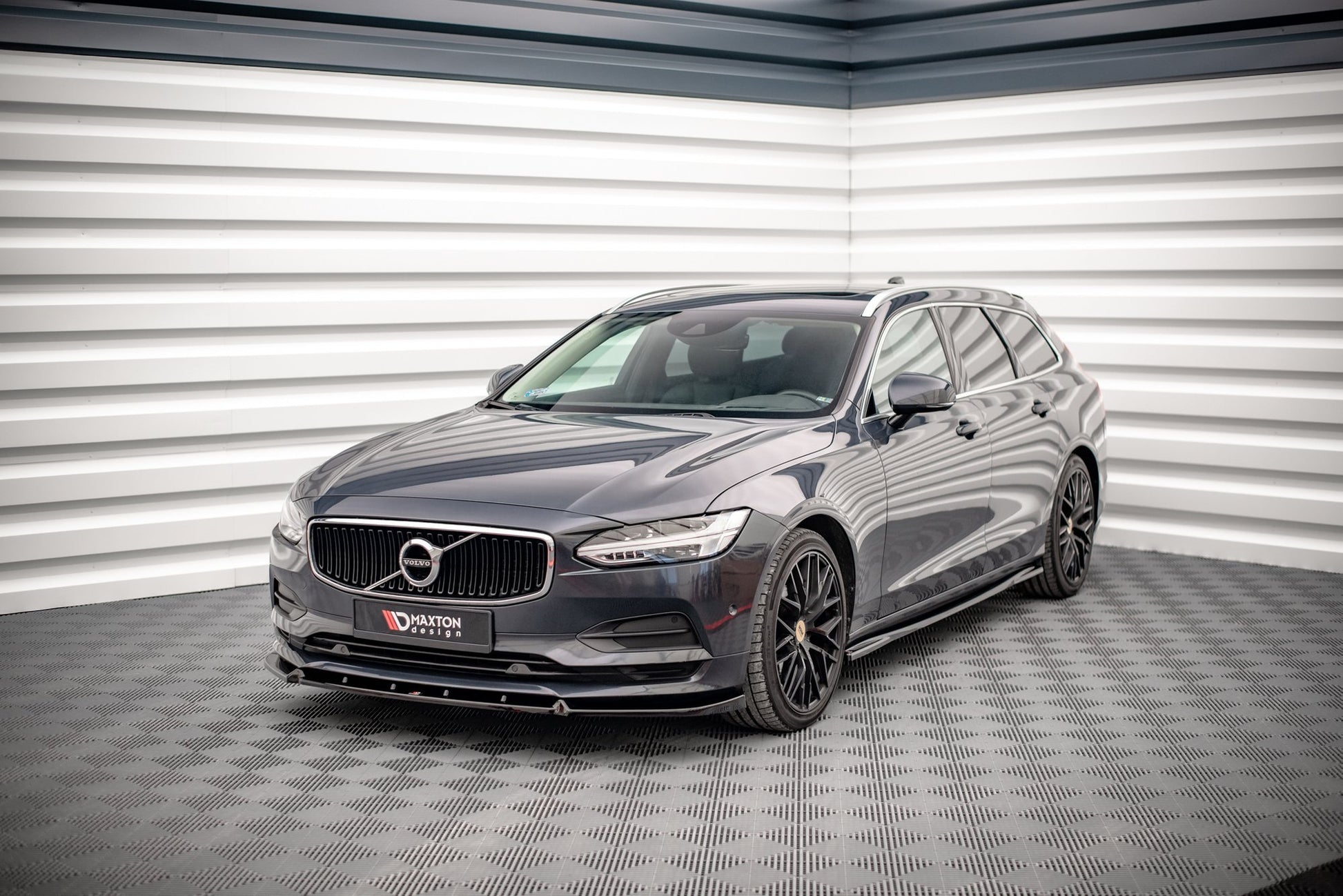 Front Ansatz V.2 für Volvo V90 Mk2 schwarz Hochglanz
