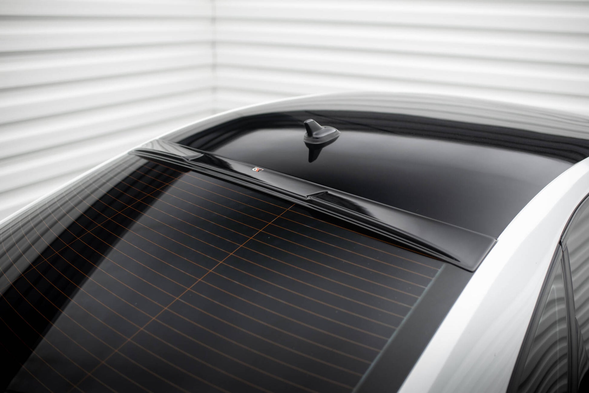 Heckscheiben Spoiler für VW Passat GT B8 Facelift USA schwarz Hochglanz