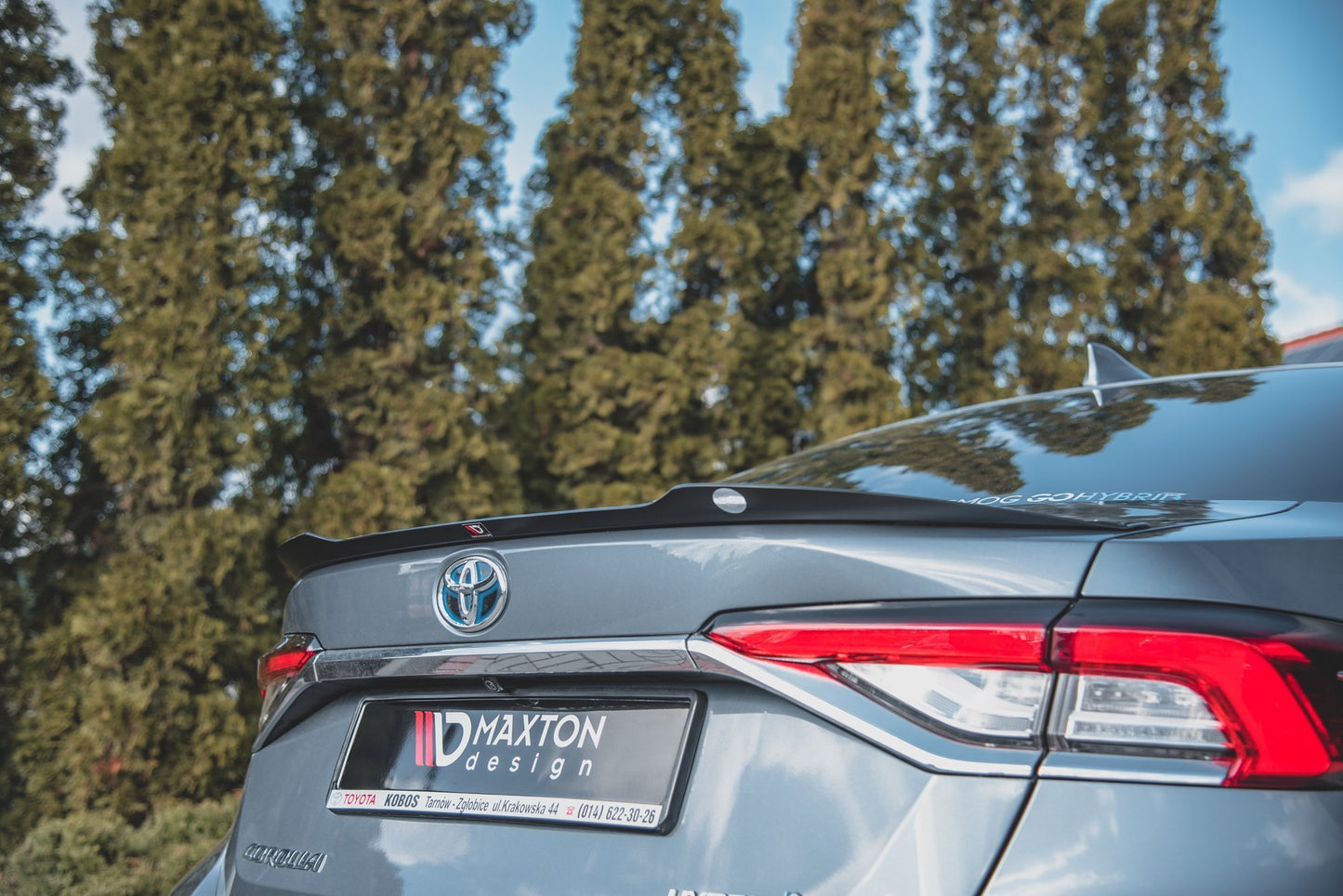 Spoiler CAP für Toyota Corolla XII Limousine schwarz Hochglanz