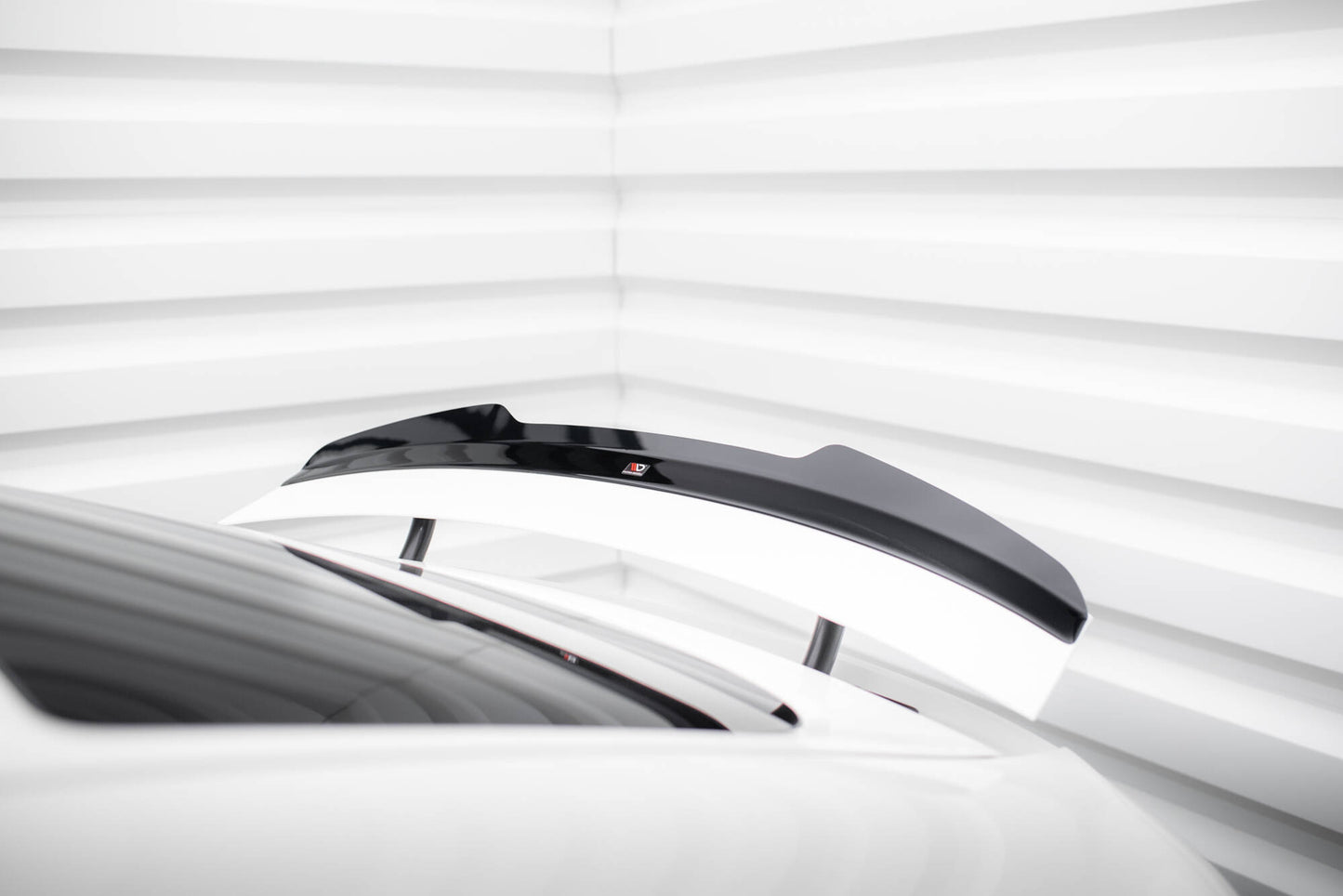 Spoiler CAP für Mercedes-AMG GT 53 / 43 V8 Package 4 Door-Coupe schwarz Hochglanz