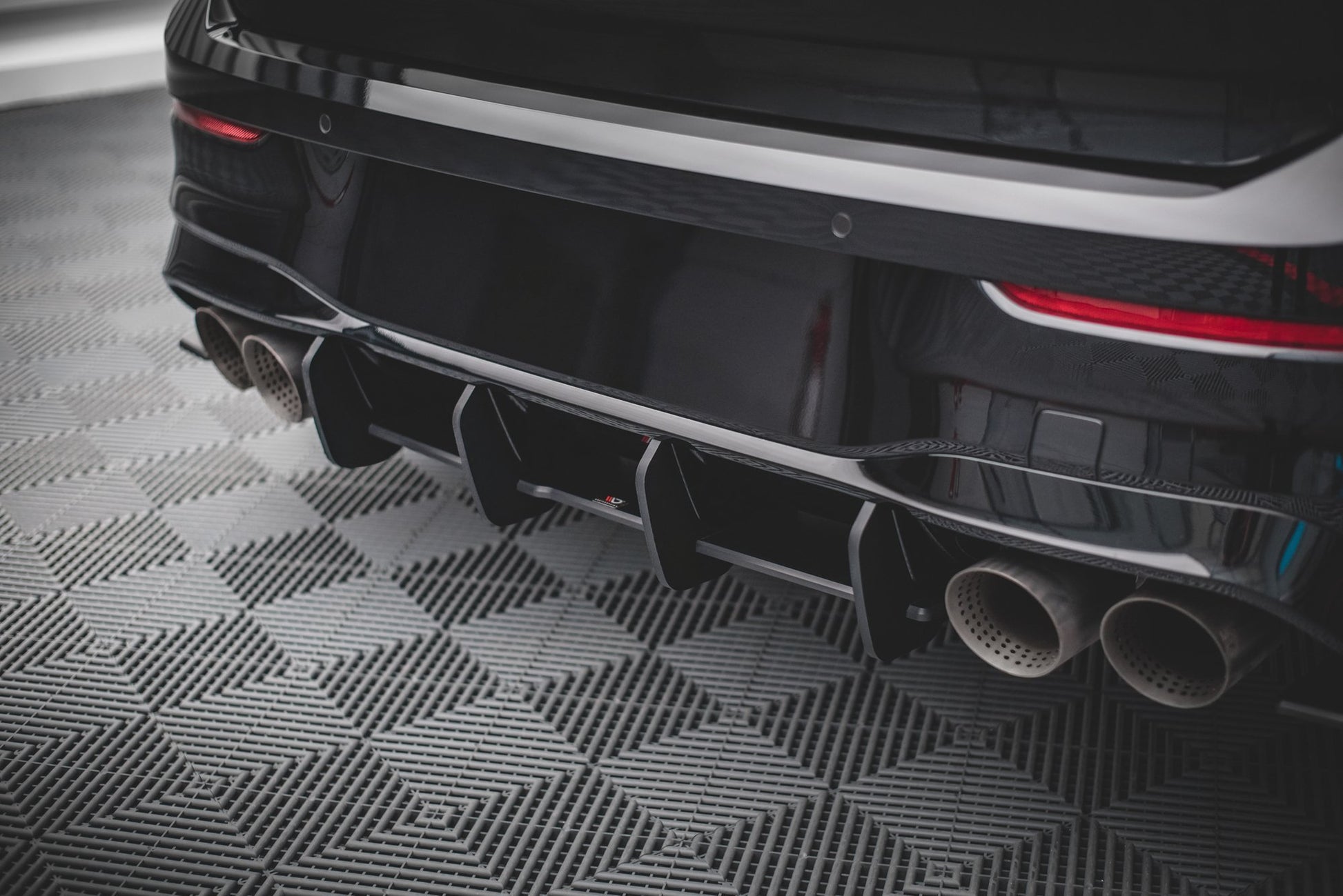 Street Pro Heckschürze für Volkswagen Golf R Mk8
