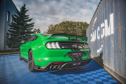Heckansatz Ford Mustang GT Mk6 Facelift schwarz Hochglanz