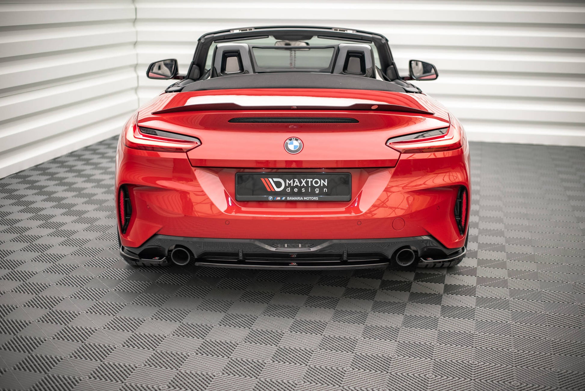 Heckansatz BMW Z4 M-Paket G29 schwarz Hochglanz