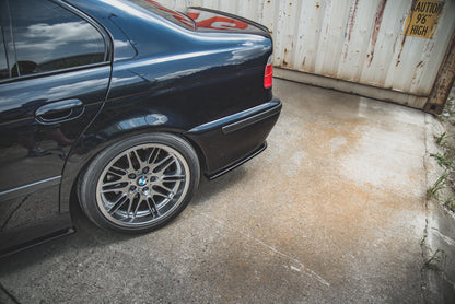Heck Ansatz Flaps Diffusor für BMW M5  / 5 M-Paket E39 schwarz Hochglanz