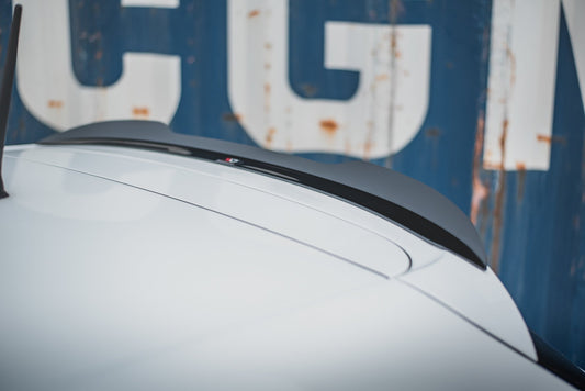 Spoiler CAP V.2 für Alfa Romeo Giulietta  schwarz Hochglanz