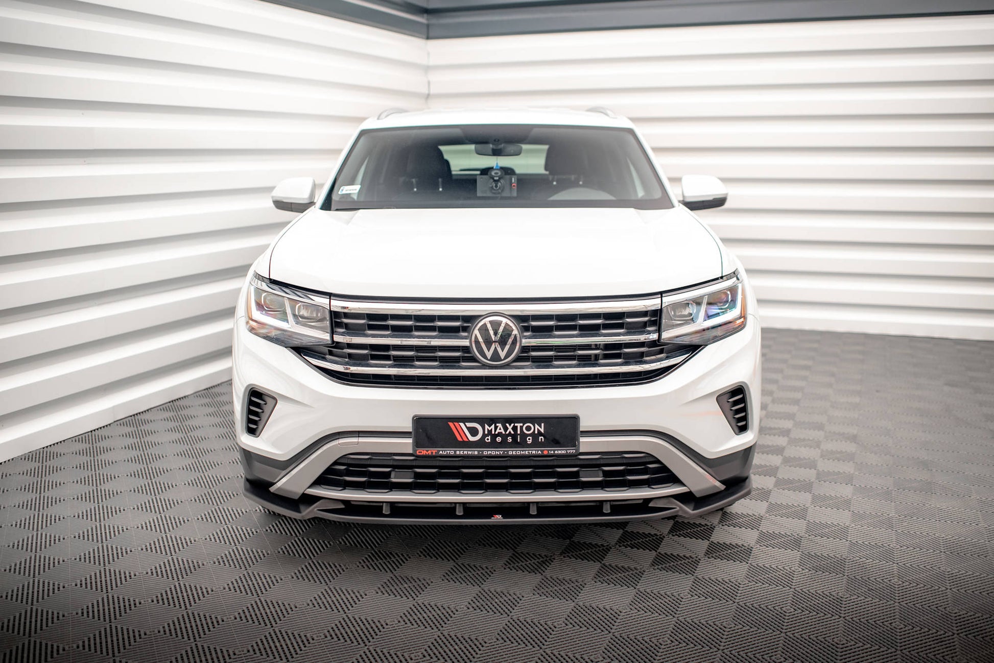 Front Ansatz V.1 für Volkswagen Atlas Cross Sport schwarz matt