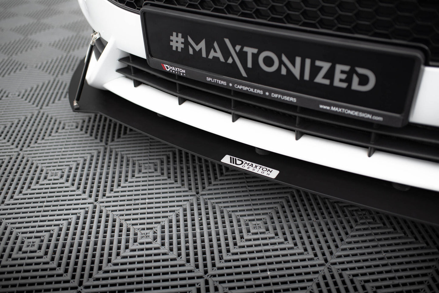 Front Sport Diffusor V.1 Ford Fiesta ST Mk7 FL