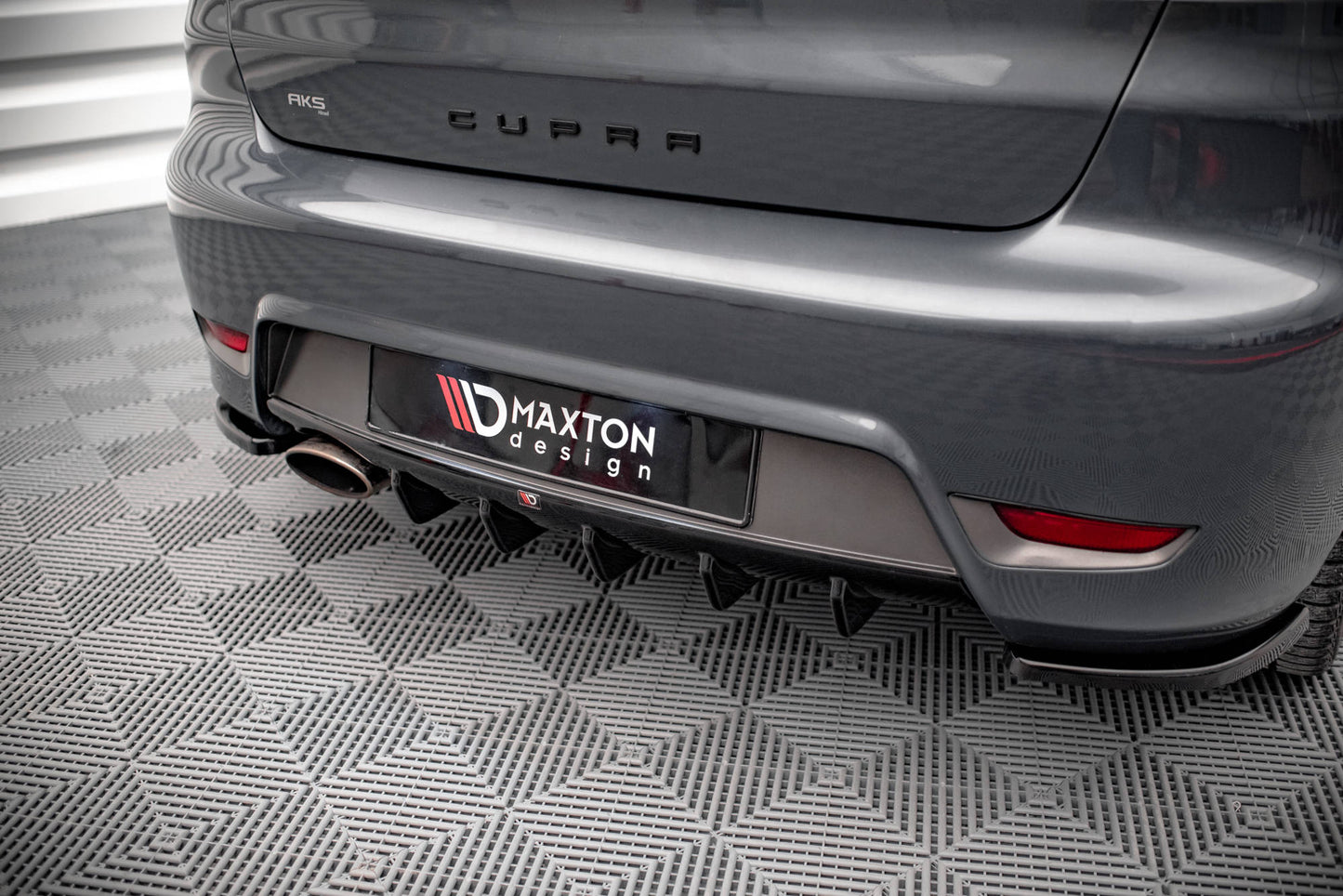 Diffusor Heck Ansatz für Seat Ibiza Cupra Mk3 schwarz Hochglanz