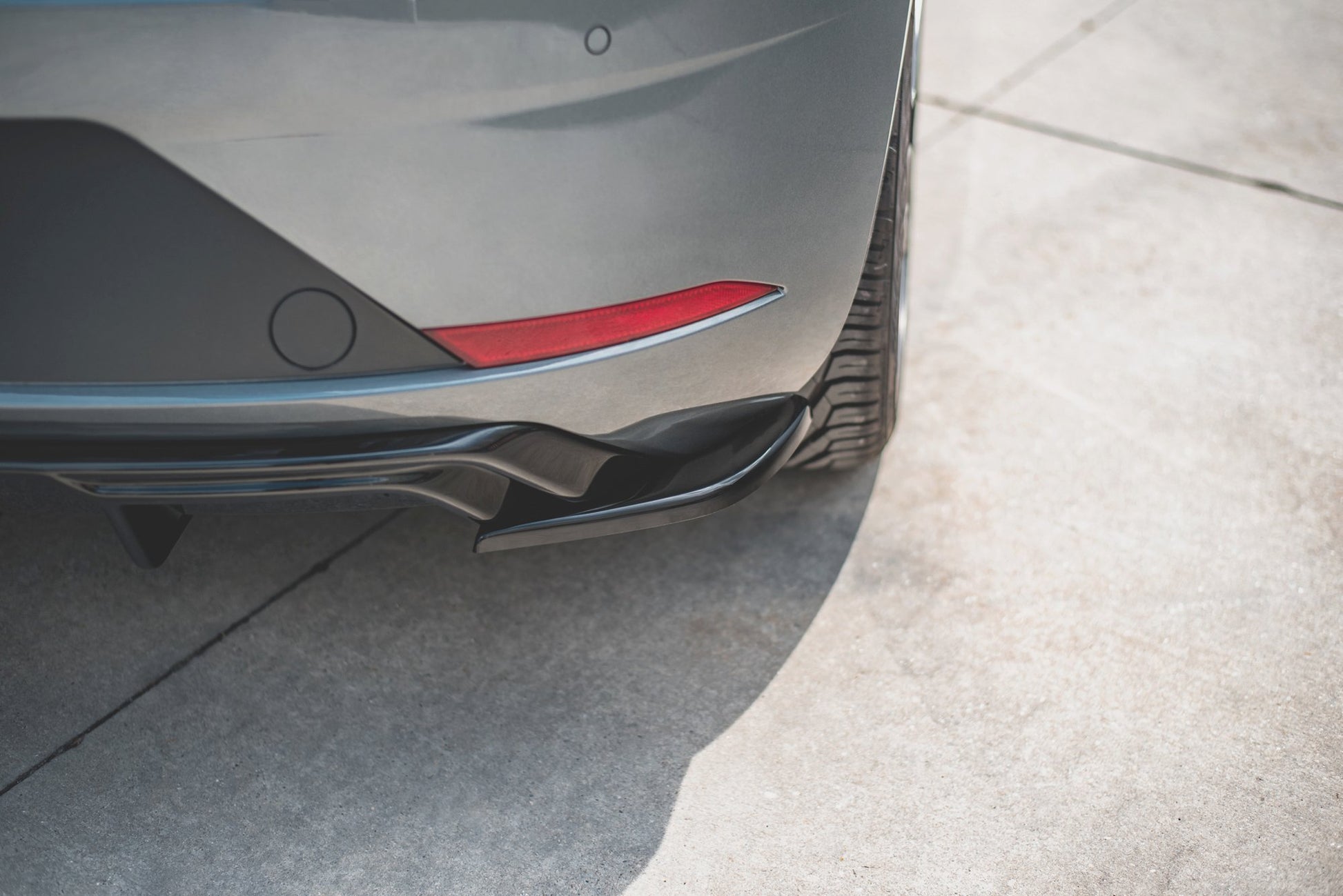 Heck Ansatz Flaps Diffusor für SEAT Leon Mk3 FR Facelift schwarz Hochglanz