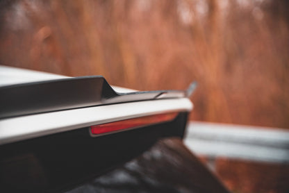 Spoiler CAP V.2 für VW Golf GTI / GTE / GTD / R-Line / R Mk8 schwarz Hochglanz