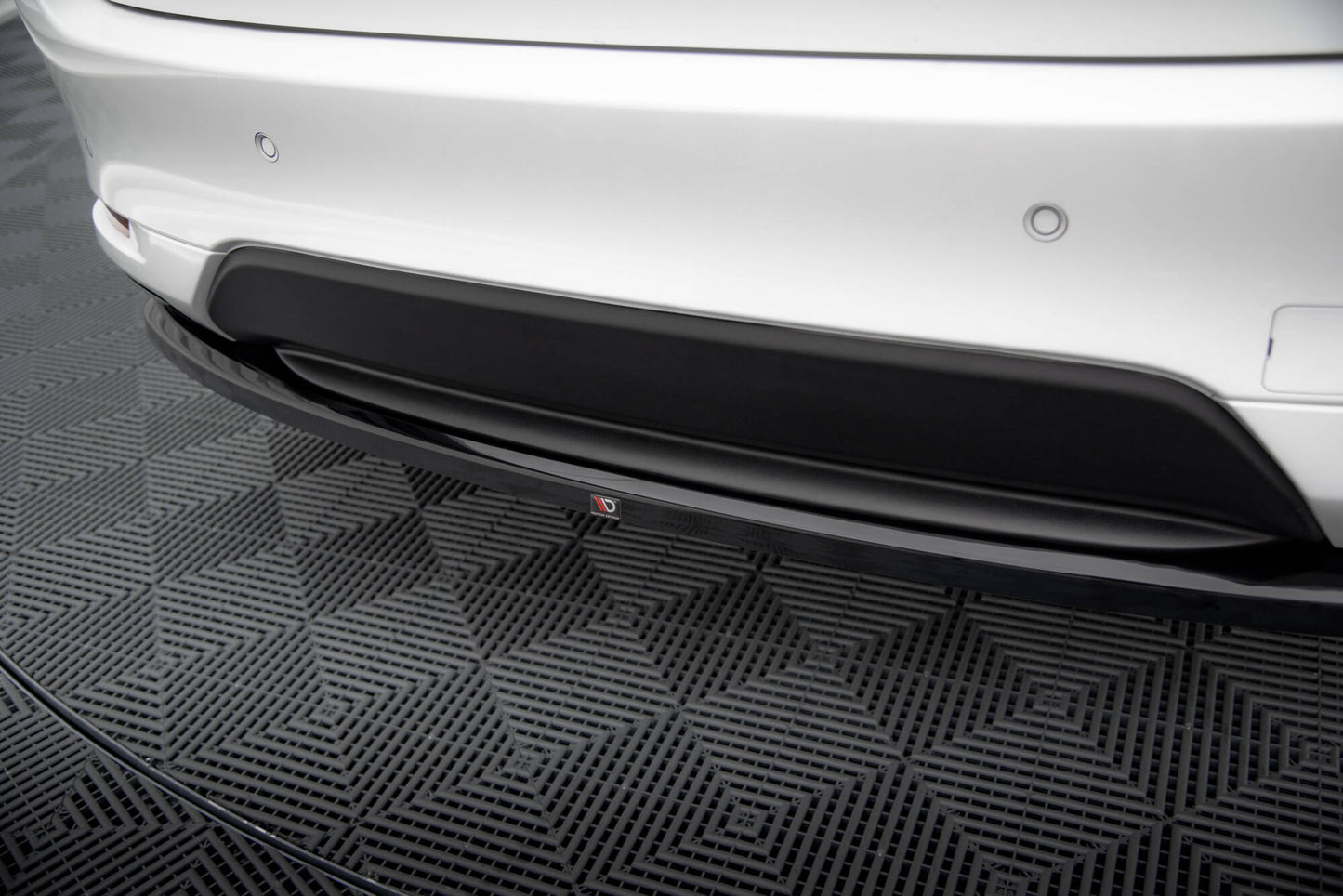Heckansatz Mazda CX-60 Mk1 schwarz Hochglanz