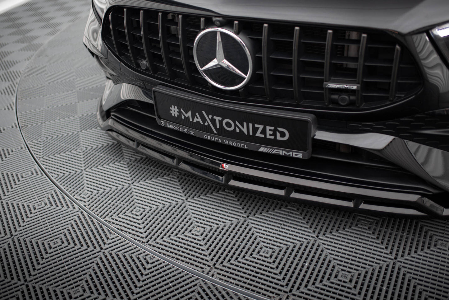 Front Ansatz für Mercedes-AMG A35 W177 Facelift schwarz Hochglanz