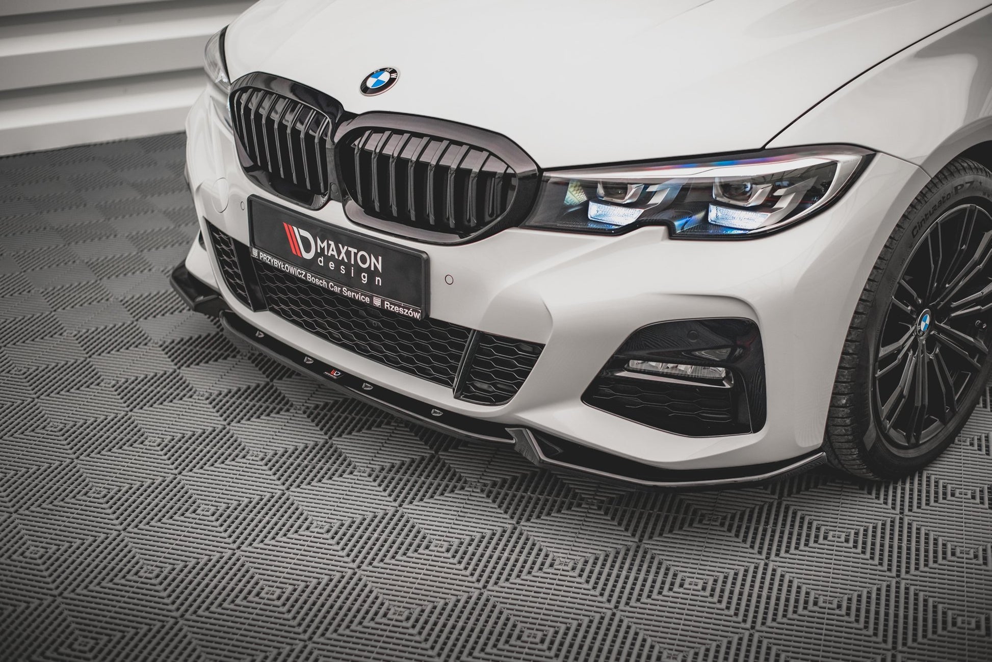 Front Ansatz V.4 für BMW 3er G20 / G21 M-Paket schwarz Hochglanz