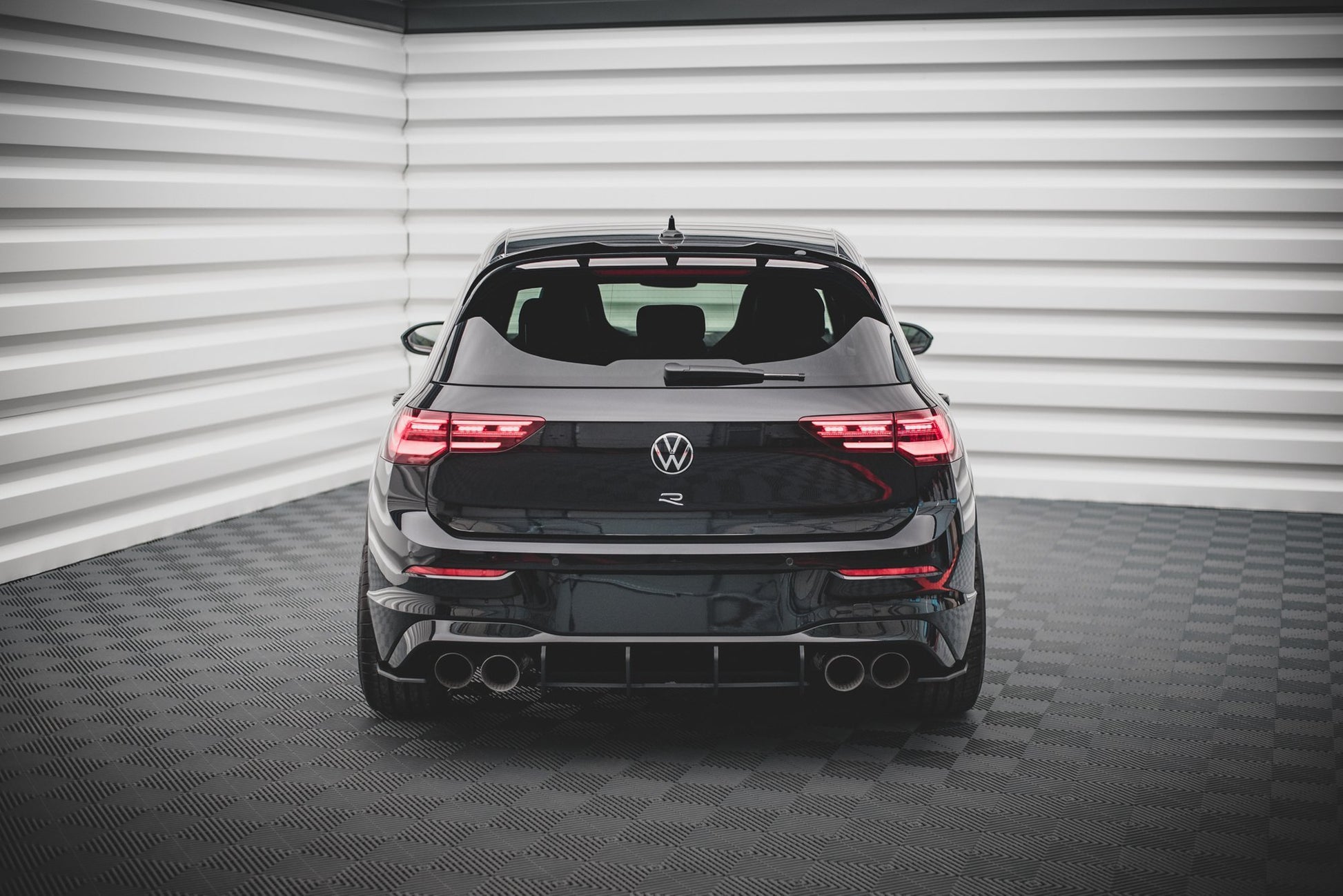 Street Pro Heckschürze für VW Golf R Mk8