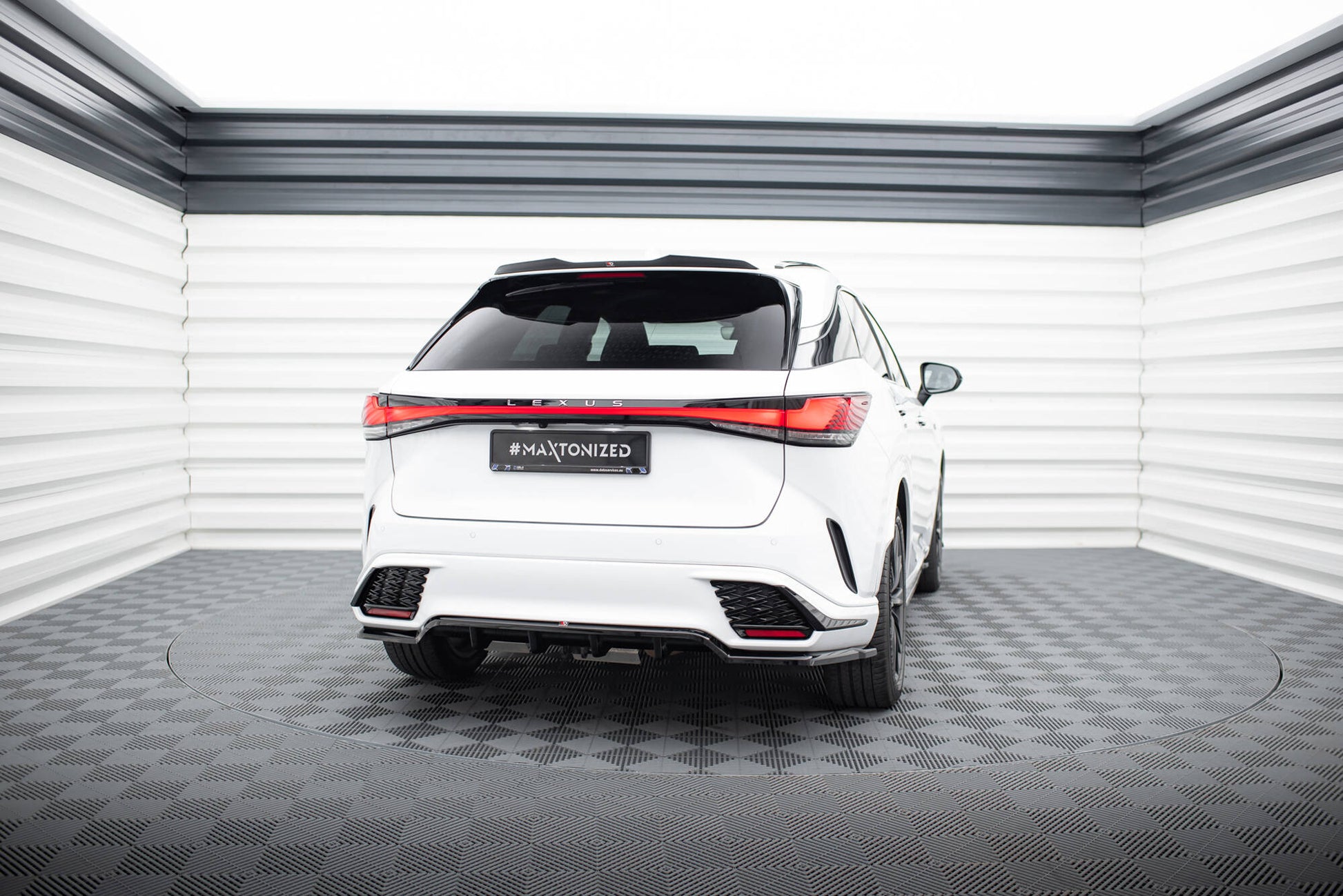 Mittlerer Cup Diffusor DTM Look Heck Ansatz für Lexus RX F-Sport Mk5 schwarz Hochglanz