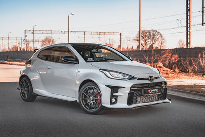 Street Pro Front Ansatz für +Flaps für Toyota GR Yaris Mk4 schwarz Hochglanz