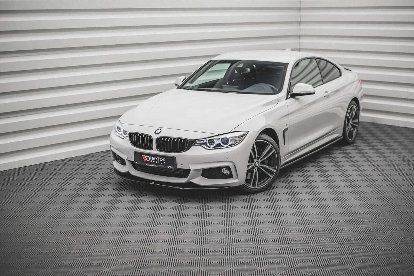 Front Ansatz V.2 für BMW 4er Coupe / Gran Coupe / Cabrio M-Paket F32 / F36 / F33 schwarz Hochglanz