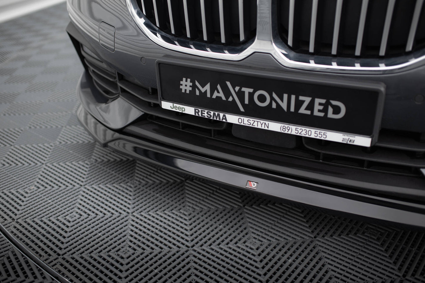 Front Ansatz V.2 für BMW 1er F40 schwarz Hochglanz