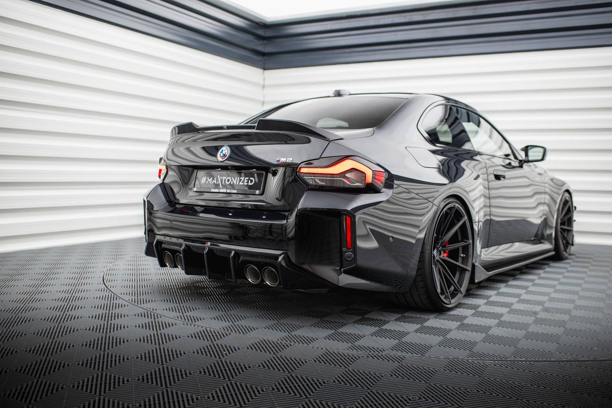Diffusor Heck Ansatz V.1 für BMW M2 G87 schwarz Hochglanz