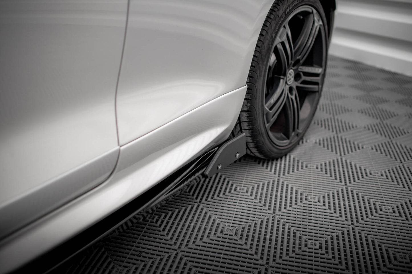 Seitenschweller Ansatz V.2 für + Flaps für VW Scirocco R Mk3