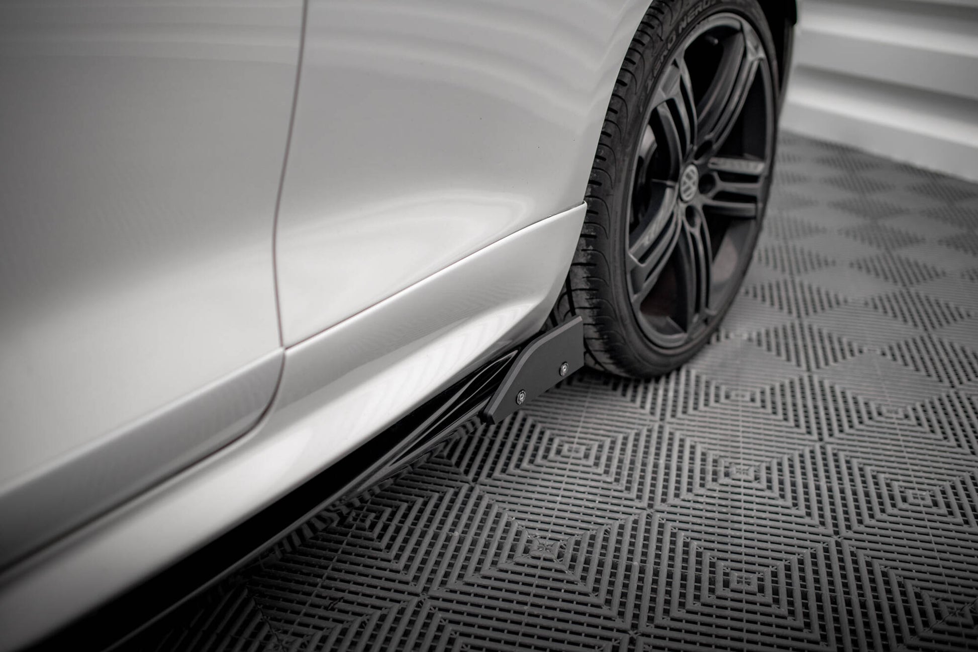 Seitenschweller Ansatz V.2 für + Flaps für VW Scirocco R Mk3