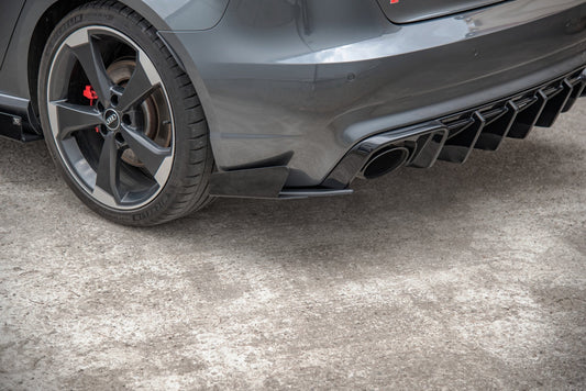 Street Pro Heck Ansatz Flaps Diffusor + Flaps für Audi RS3 8V Sportback schwarz Hochglanz
