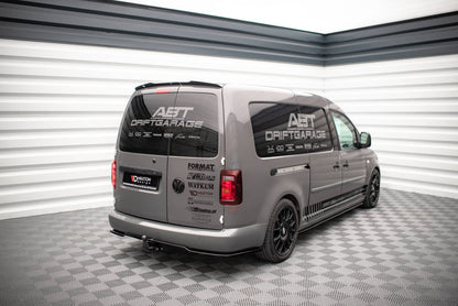 Mittlerer Diffusor Heck Ansatz für Volkswagen Caddy Long Mk3 Facelift schwarz matt