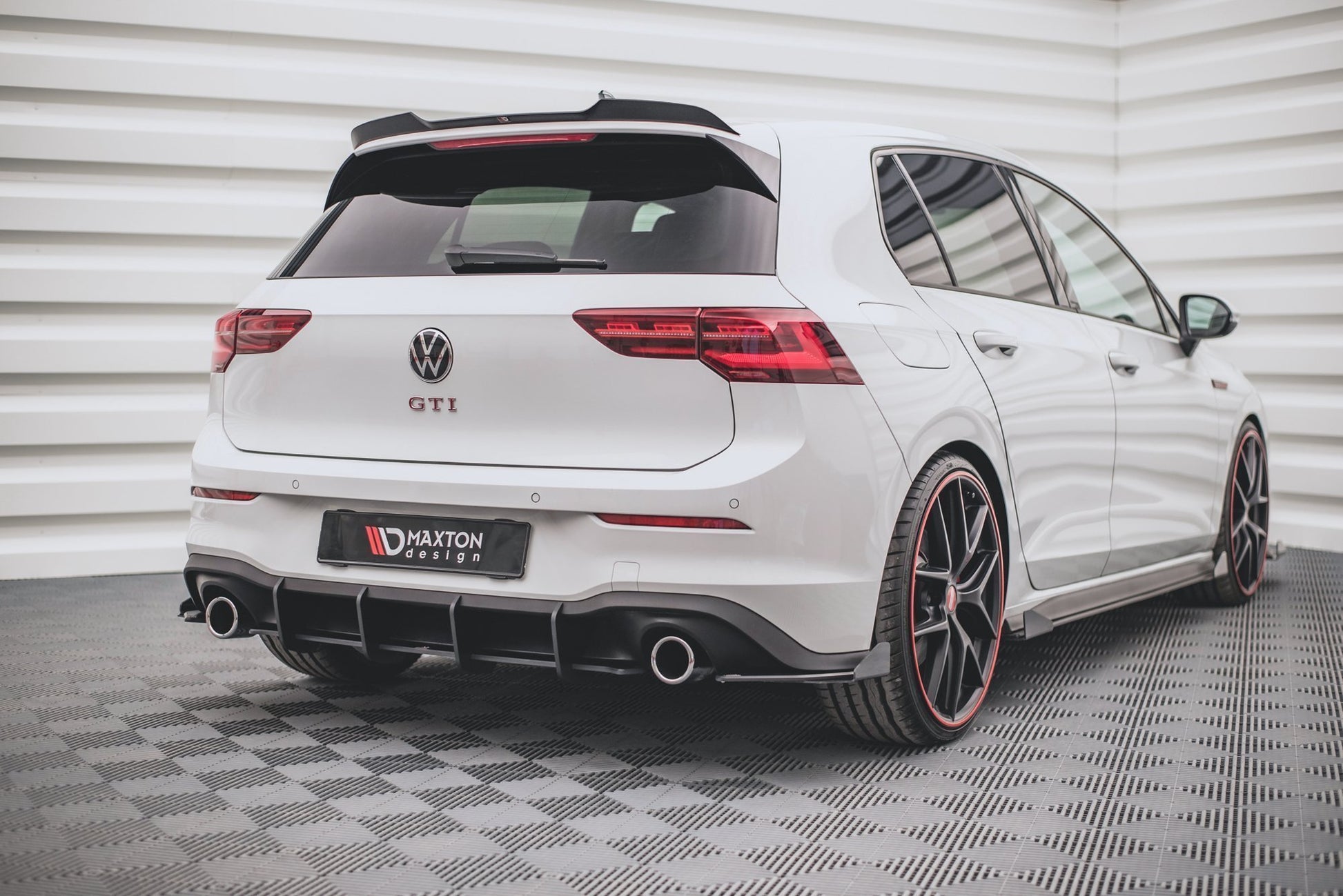 Street Pro Heckschürze V.1 für Volkswagen Golf GTI Mk8