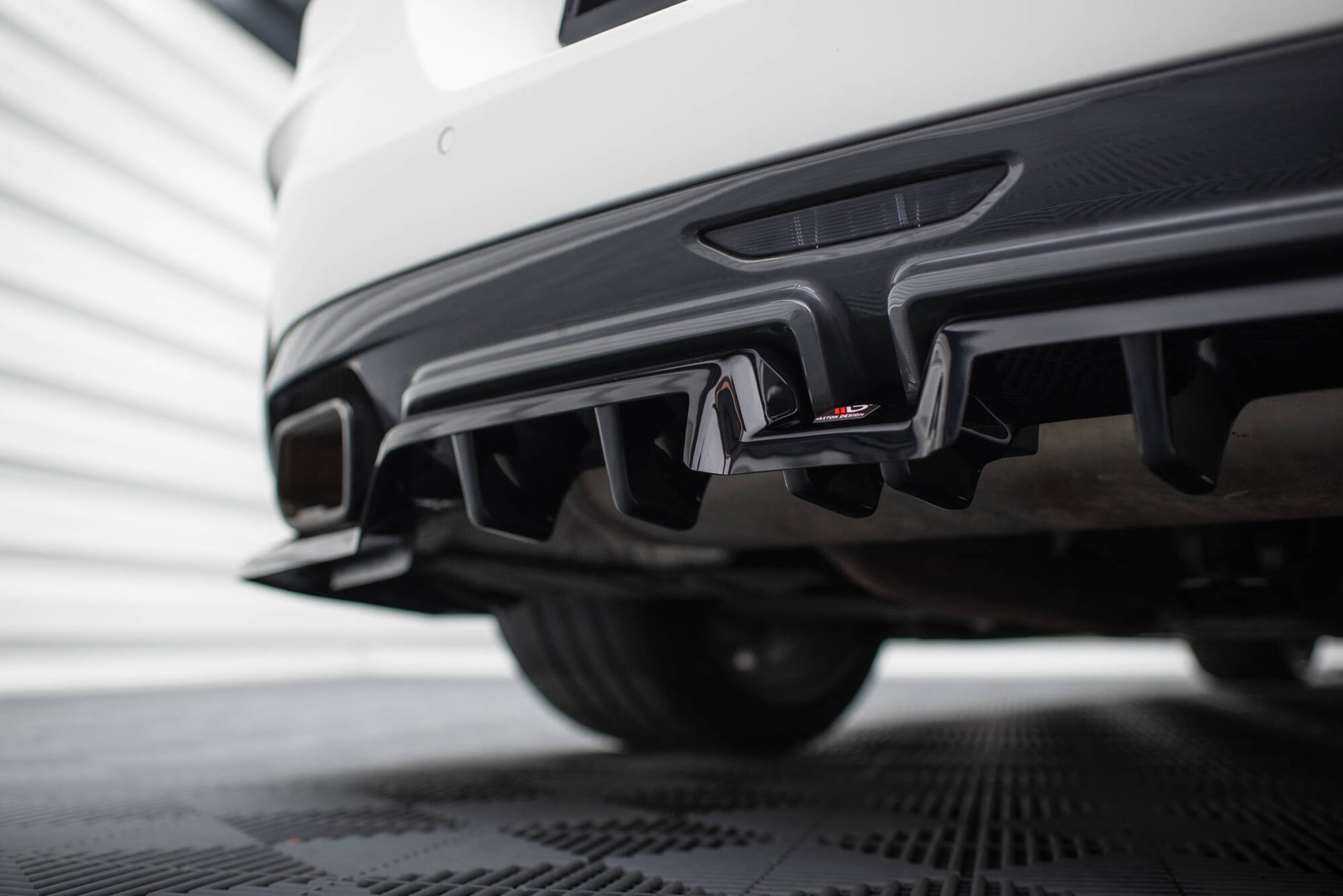 Mittlerer Cup Diffusor DTM Look Heck Ansatz für BMW Z4 M40i G29 schwarz Hochglanz