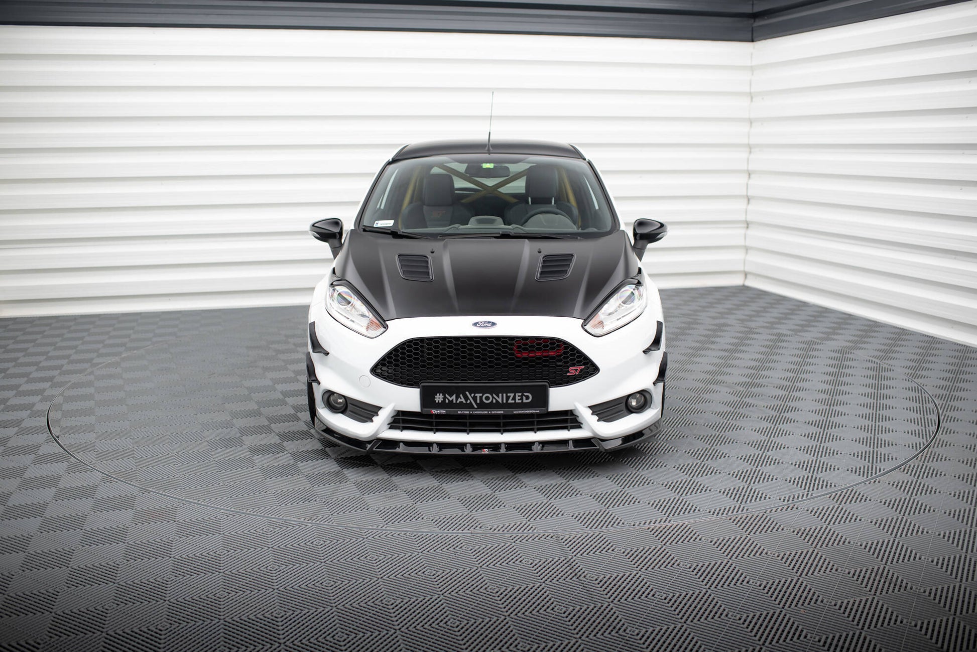Front Ansatz V.6 für Ford Fiesta ST Mk7 Facelift schwarz Hochglanz