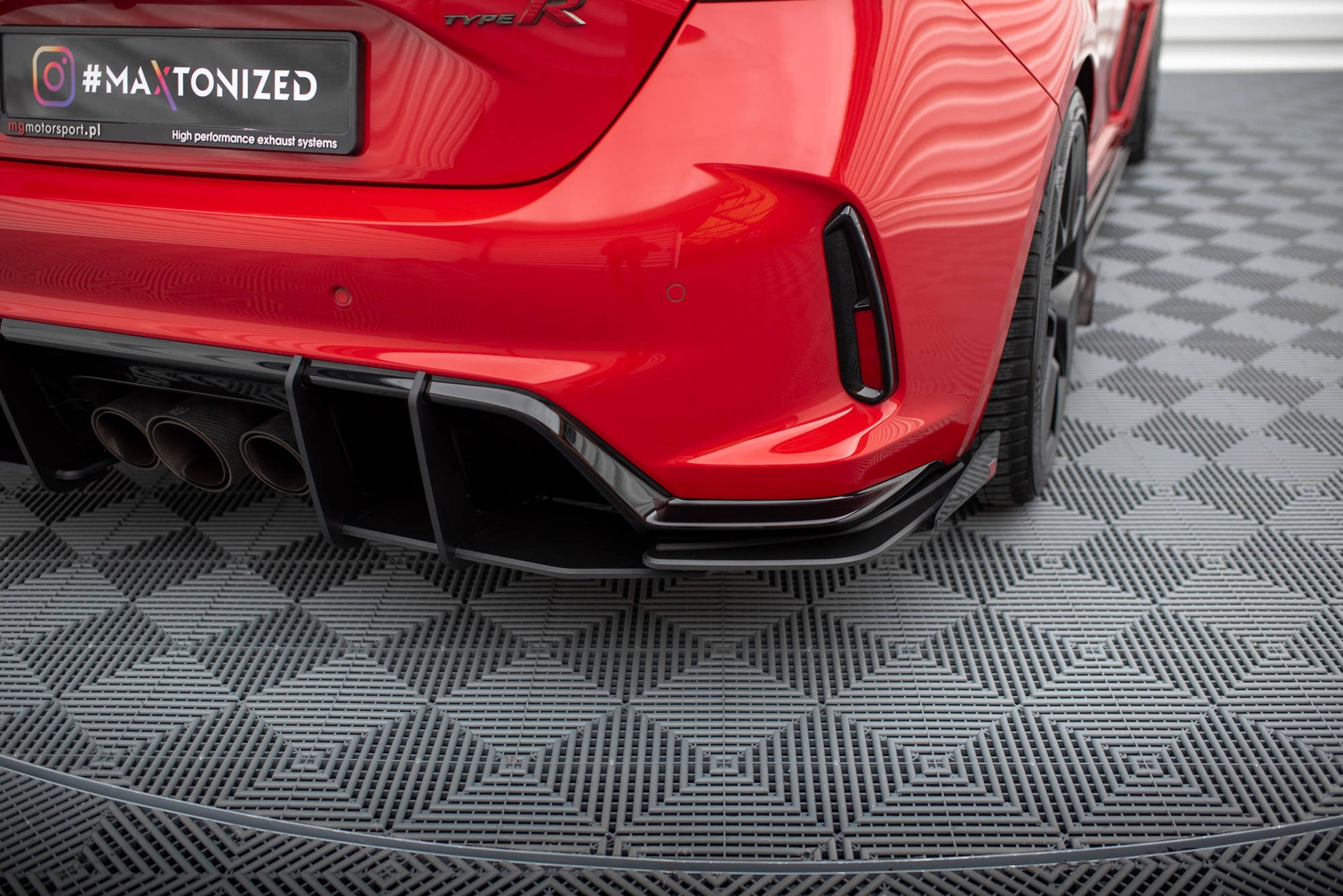 Street Pro Heck Ansatz Flaps Diffusor +Flaps für Honda Civic Type-R Mk 11 schwarz Hochglanz