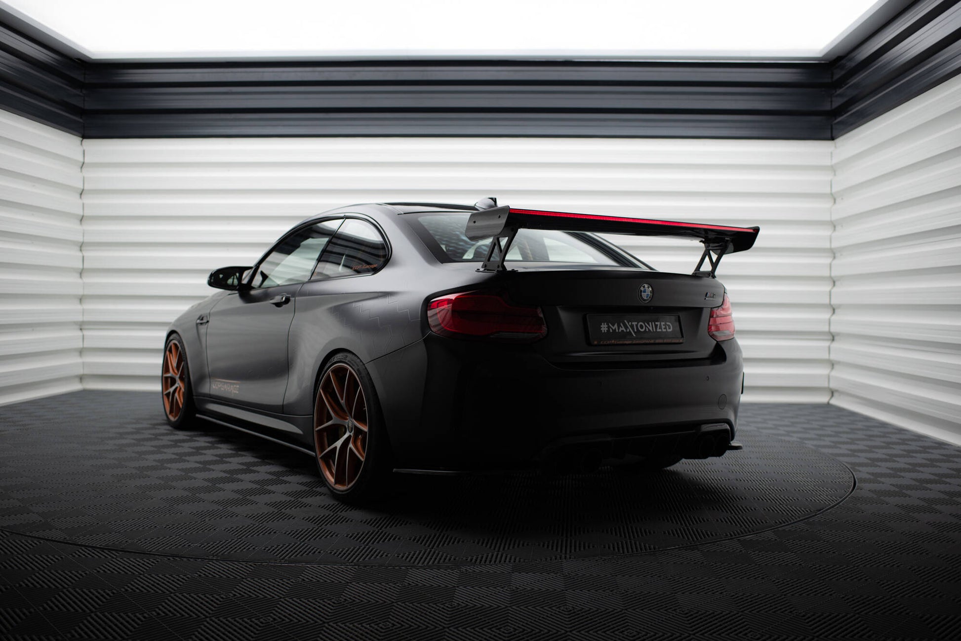 Carbon Spoiler With External Brackets Uprights + LED BMW M2 F87 / 2 / 2 M-Paket F22