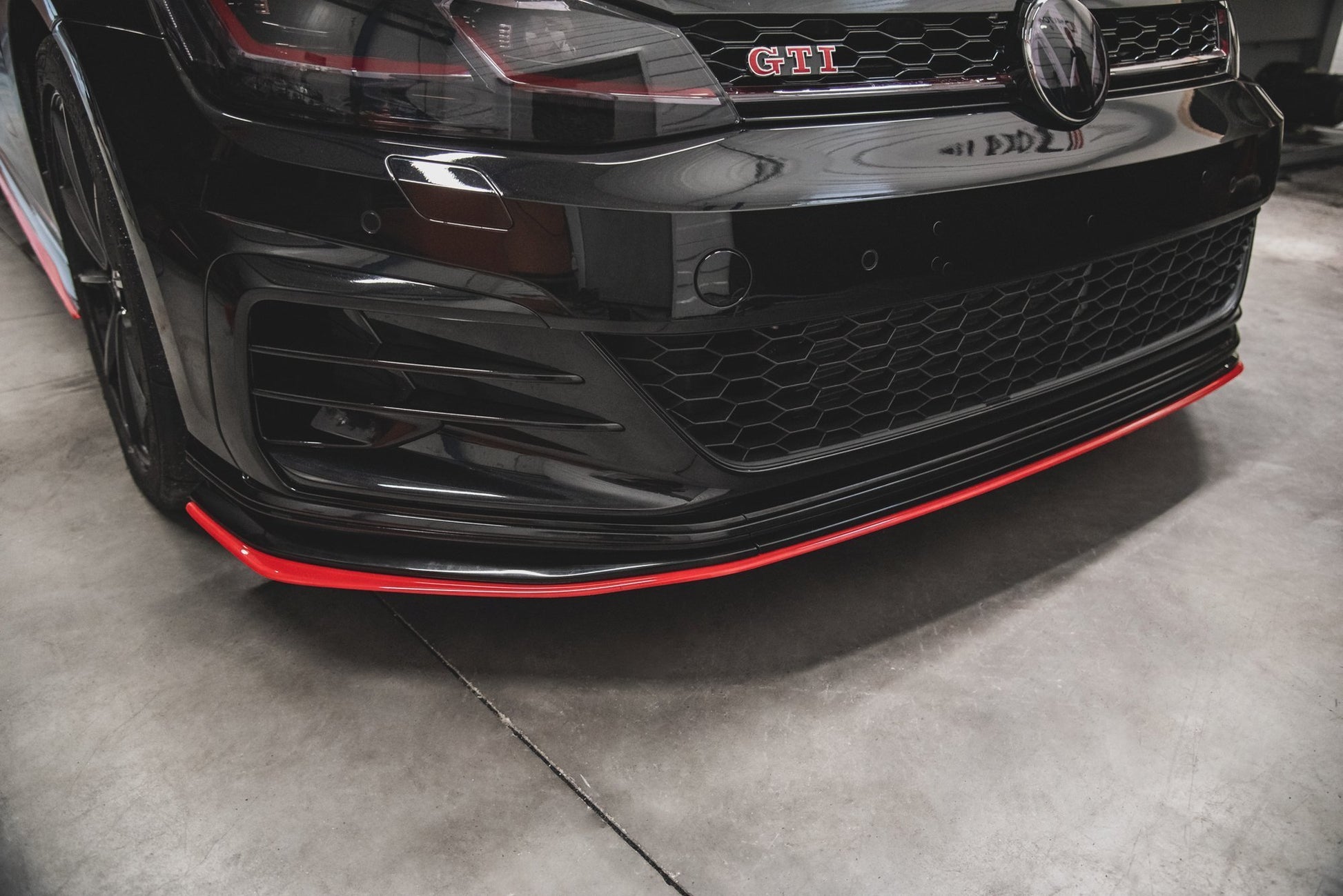 Front Ansatz für VW Golf 7 GTI TCR  schwarz Hochglanz