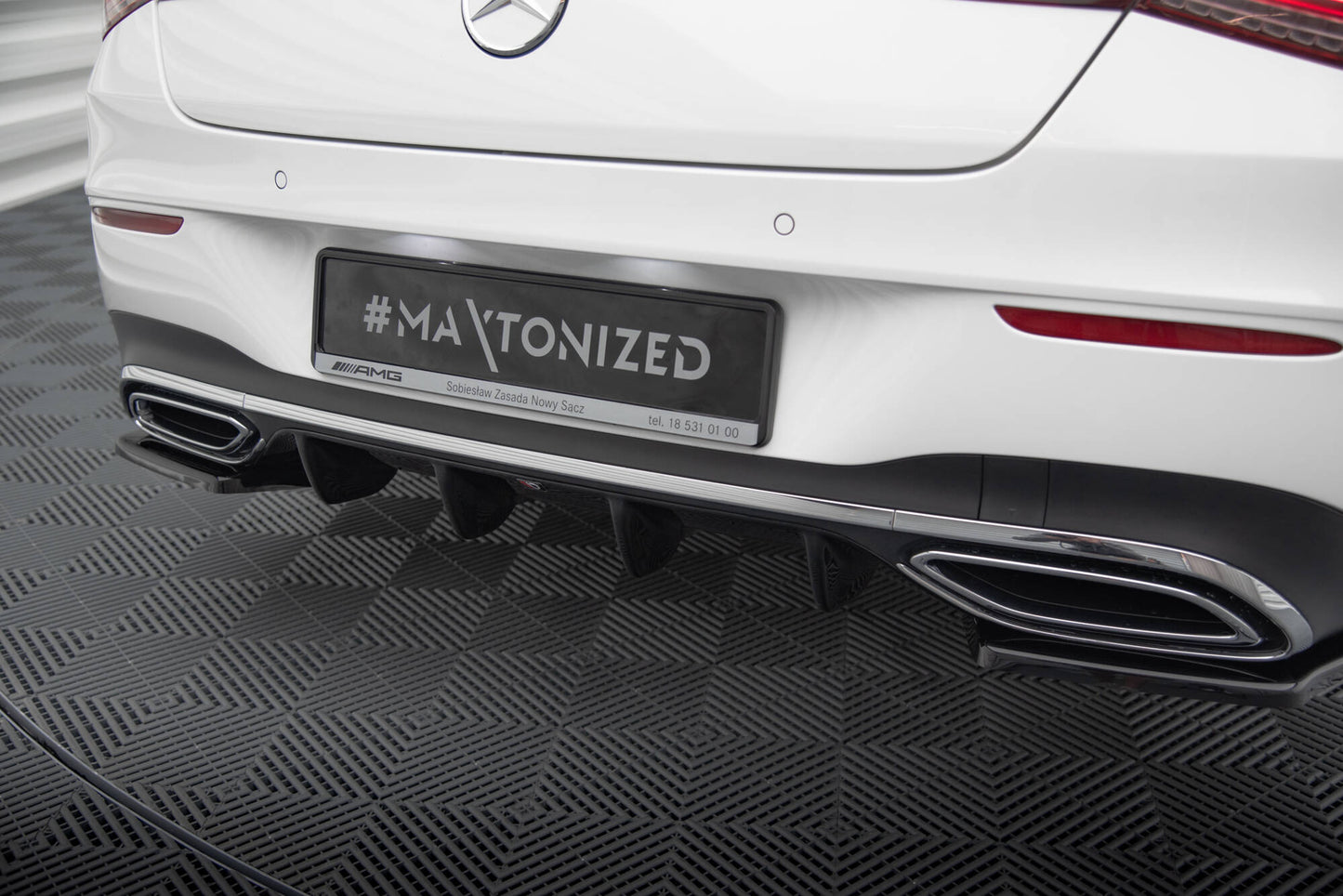 Diffusor Heck Ansatz für Mercedes-Benz CLA  AMG-Line X118 schwarz Hochglanz