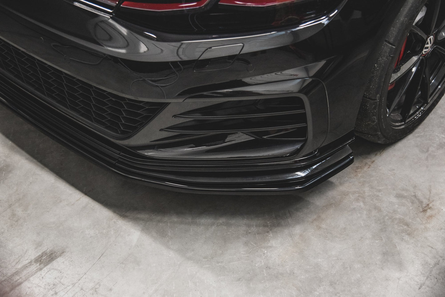 Front Ansatz für VW Golf 7 GTI TCR  schwarz Hochglanz