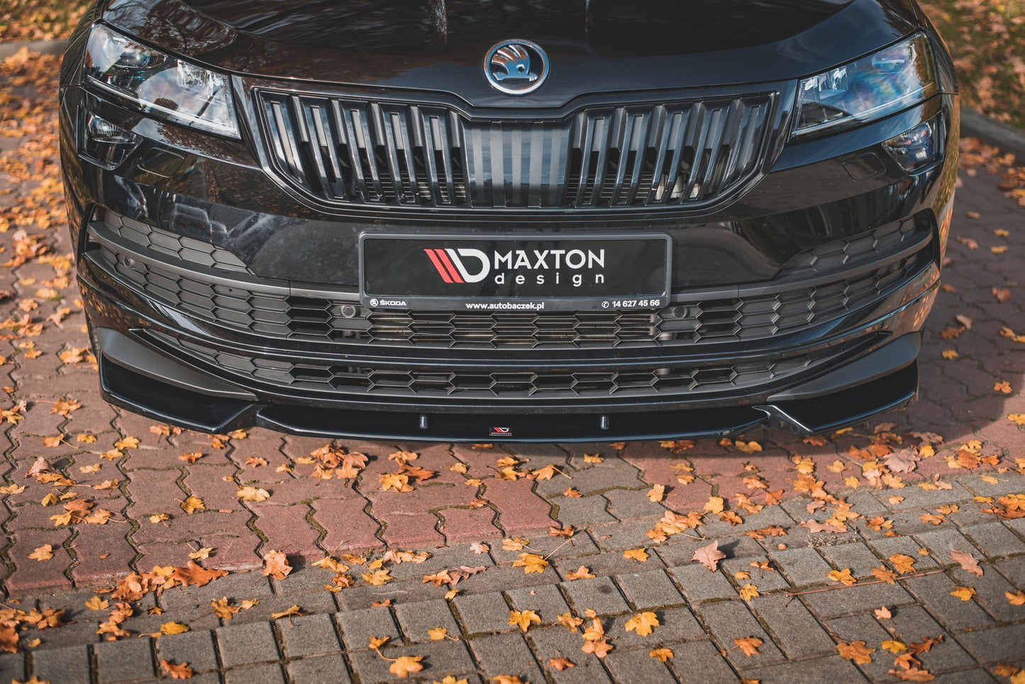Front Ansatz für Skoda Karoq Sportline schwarz Hochglanz